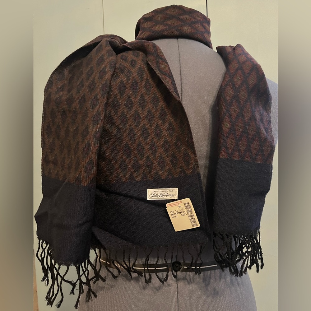 Vintage Wool Brown Saks Fifth Avenue Plaid Argyle Fringe Scarf